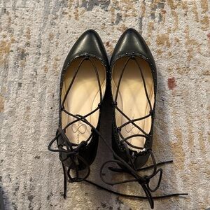 Jessica Simpson Black Flats